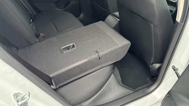 Honda Civic 2.0 eHEV Elegance 5dr CVT Hybrid Hatchback